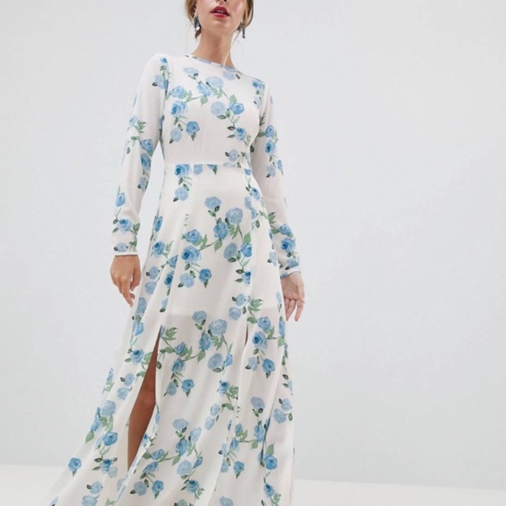 Petite Maxi dress by Miss Selfridge - Floral Print